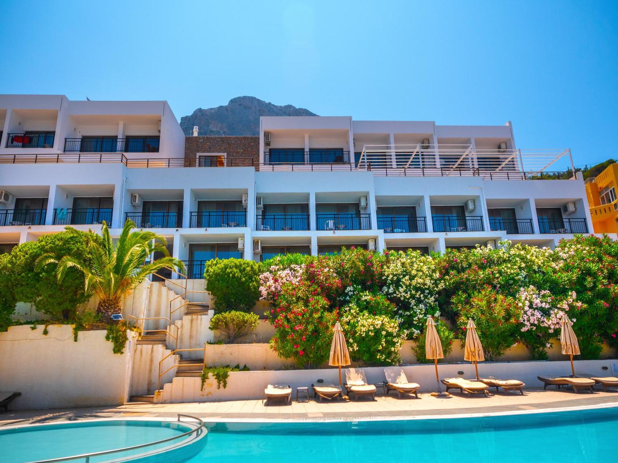 Plaza Hotel Masouri Exterior foto