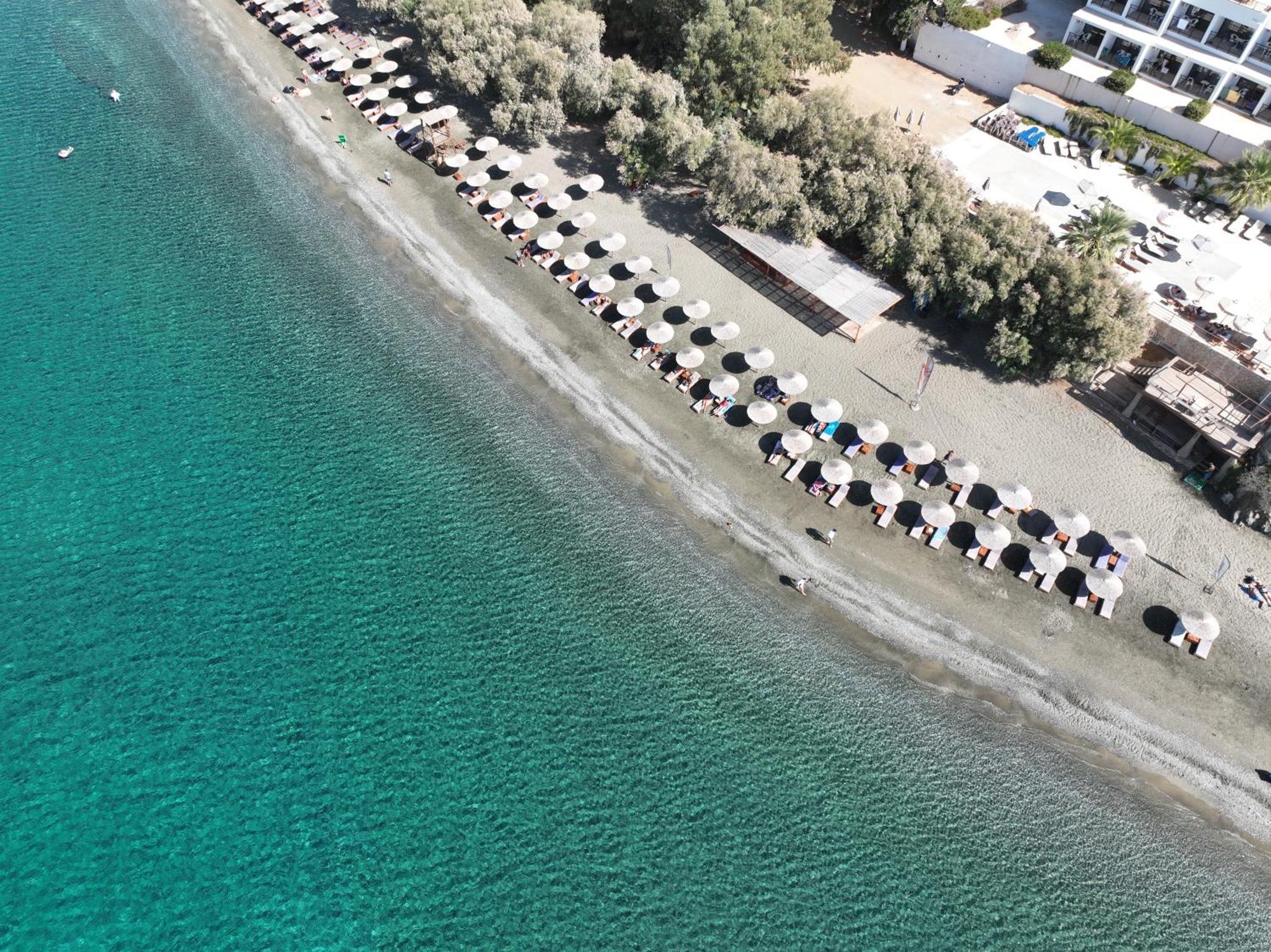 Plaza Hotel Masouri Exterior foto