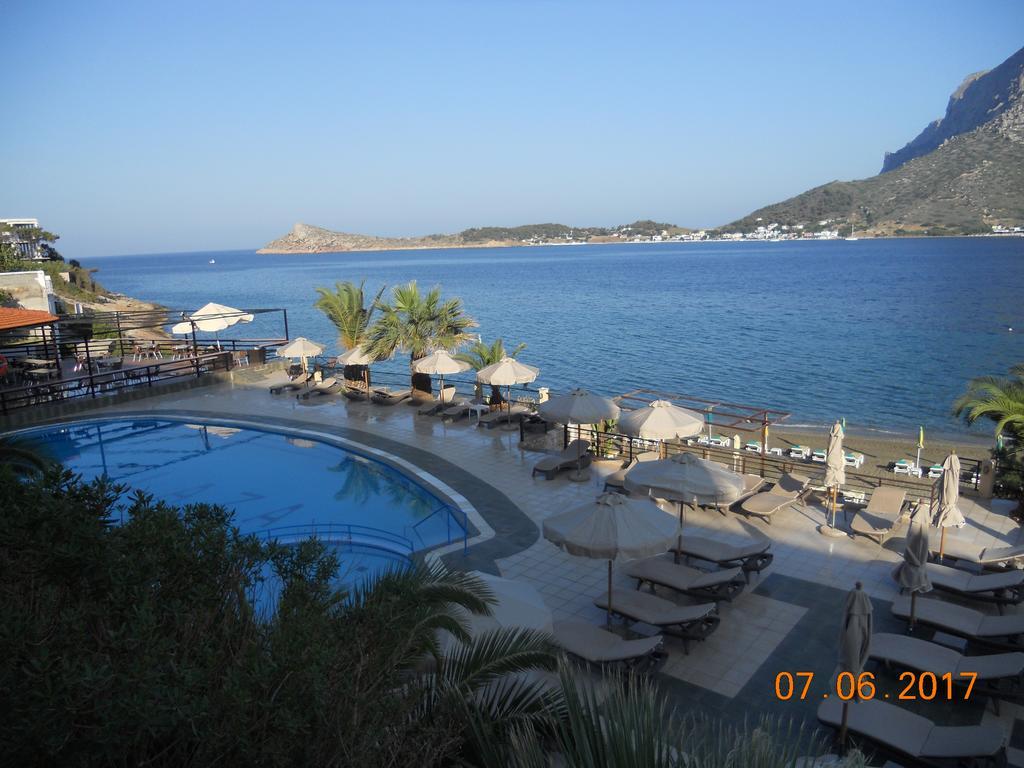 Plaza Hotel Masouri Exterior foto